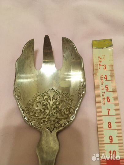 Набор столовых приборов для сервировки стола