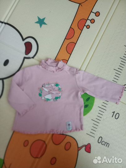 Жилет, джинсы и кофточка