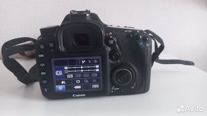 Бронь Зеркальный фотоаппарат canon 7d