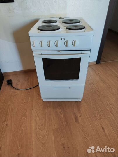 Плита финская электрическая UPO бу с духовкой