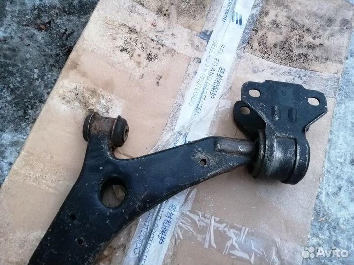 Рычаг передний левый нижний Mazda 3 BL