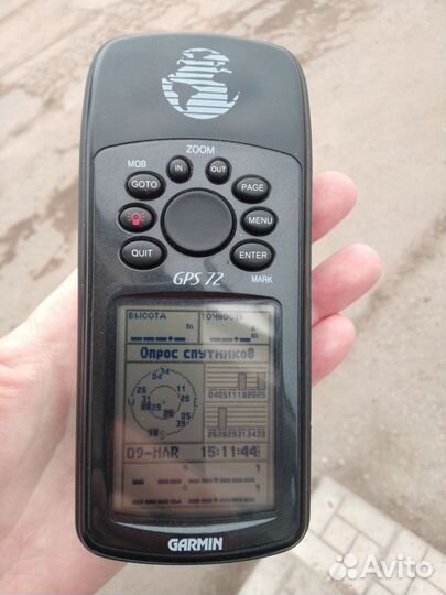 Эхолот Garmin GPS 72