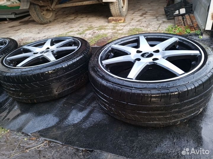 Колеса летние R17 205/40