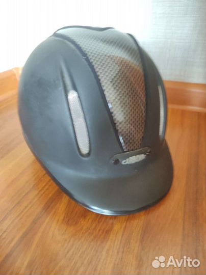 Каска для конного спорта kerbl