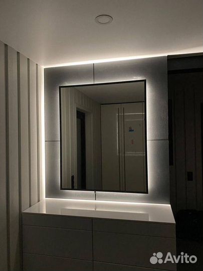 Парящее зеркало