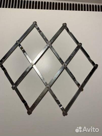 Бокал, подставка, брелок