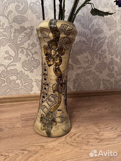 Ваза напольная с цветами