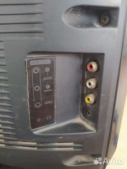 Телевизор samsung