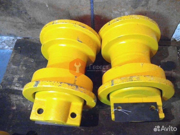 Каток поддерживающий Komatsu 208-30-00520