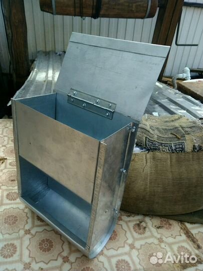 Кормушки для кроликов