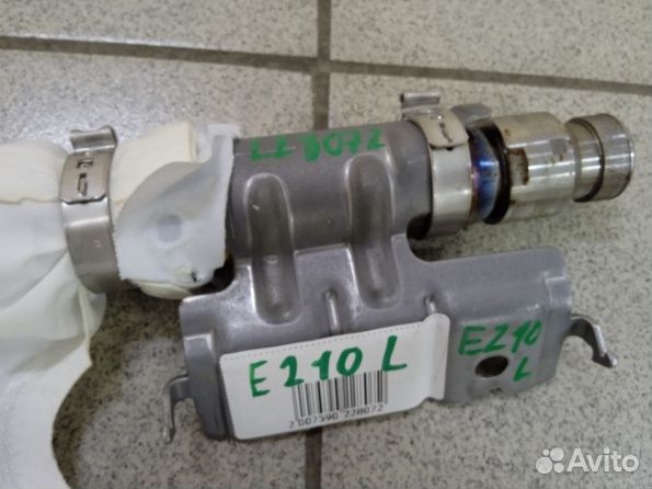 Шторка левая оригинал б/у Toyota Corolla E210