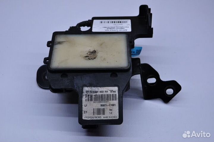 Б/У Б/У Датчик слепых зон, задний правый Hyundai