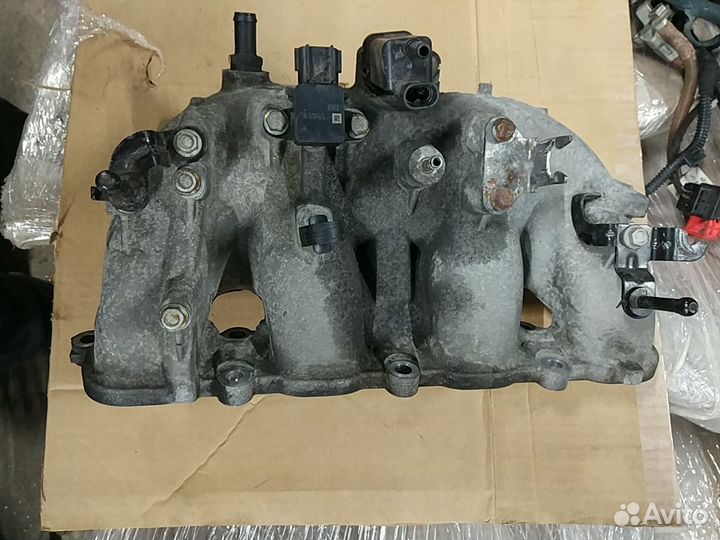 Коллектор впускной Opel Insignia 12589439 A20NHT