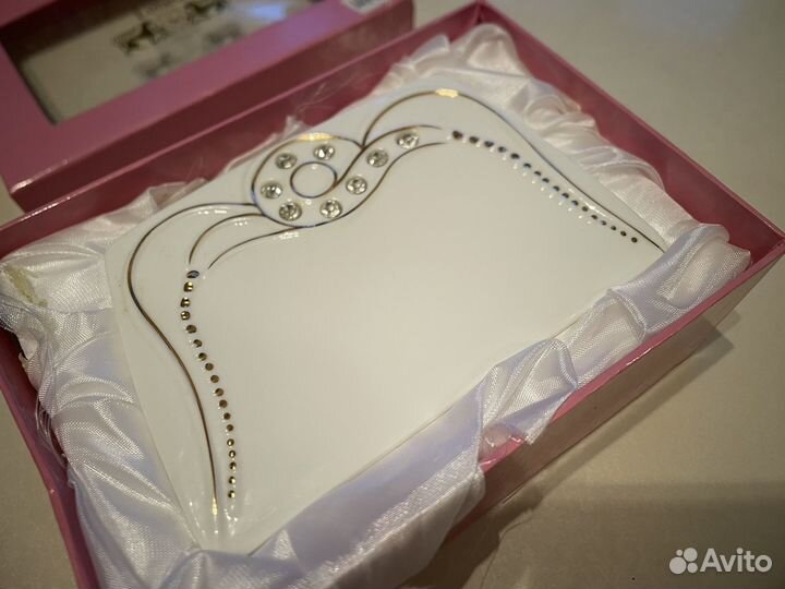 Салфетница со стразами