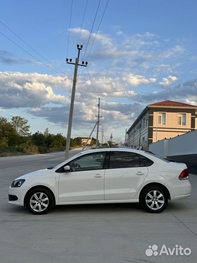 Volkswagen Polo 1.6 AT, 2011, 152 500 км