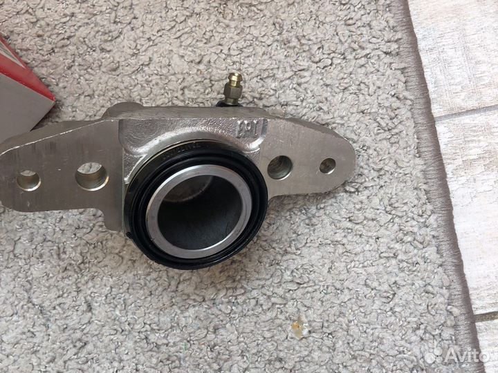 Цилиндр колесный передний