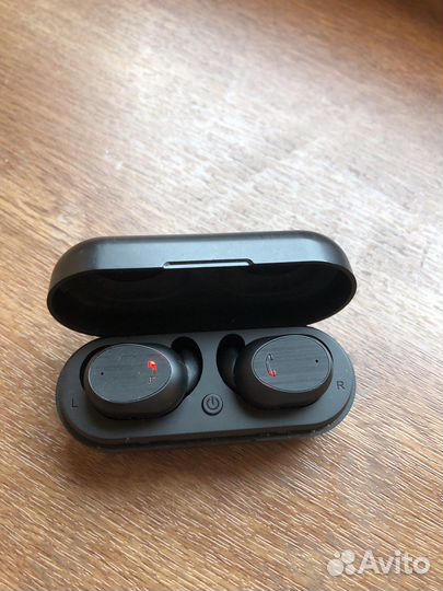 Беспроводные наушники elari