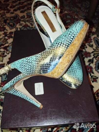 Туфли женские