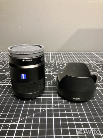 Объектив Sony Carl Zeiss FE 1.8/55