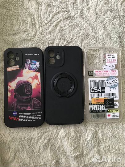 Чехлы на iPhone 12