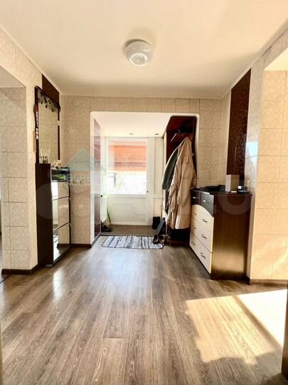 Коттедж 186 м² на участке 6,7 сот.