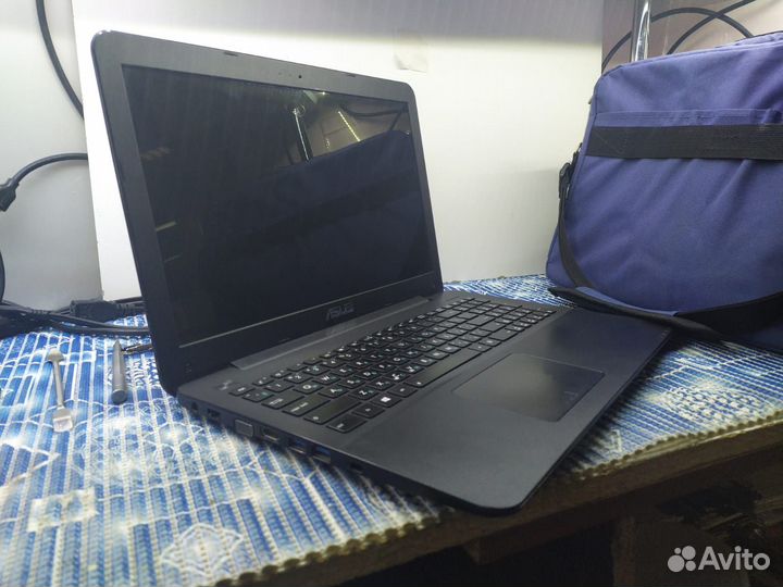 Ноутбук asus + сумка