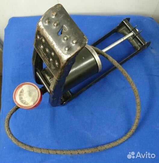 Насос для велосипеда