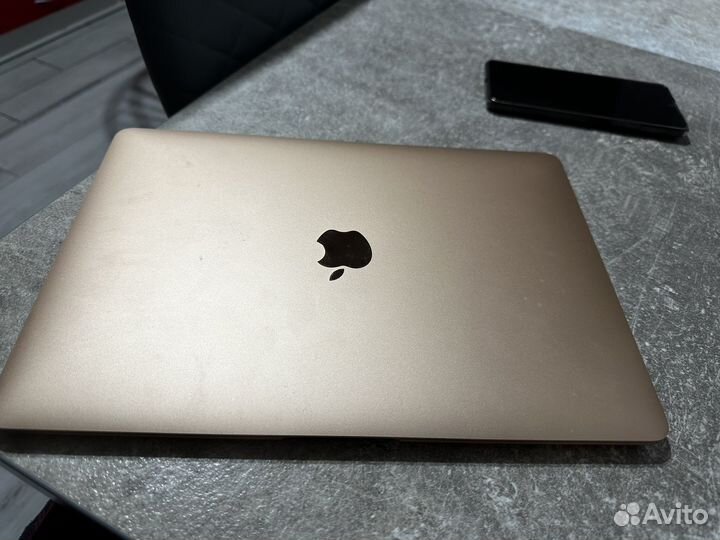 Apple MacBook air 13 2020 m1