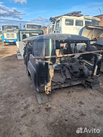 Запчасти на УАЗ хантер 2012г