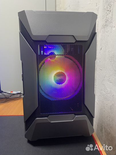 Игровой Комп: Rx580 8gb, Intel, черный, future