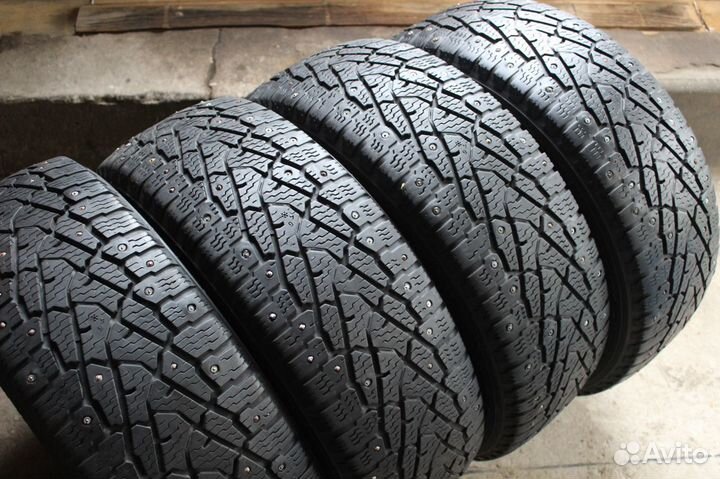 Nokian Tyres Hakkapeliitta C3 215/60 R17C 109R