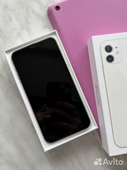 Телефон iPhone 11 128 gb