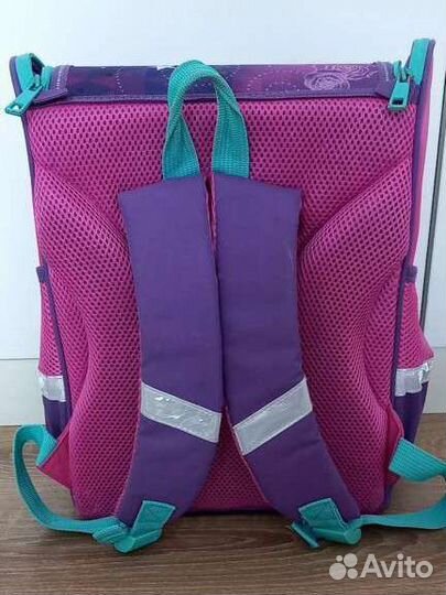 Школьный рюкзак