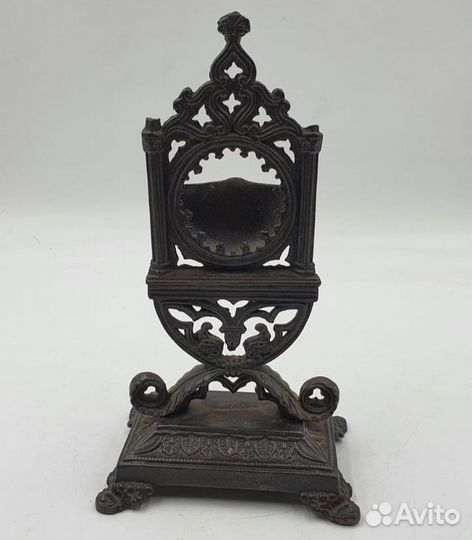 Старинный подчасник