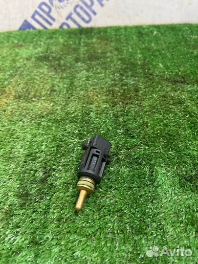 Датчик температуры охлаждающей жидкости Land Rover