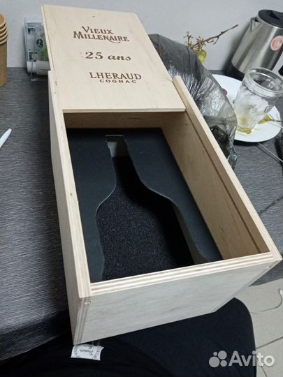 Коробка из под коньяка vieux millenaire 0.7