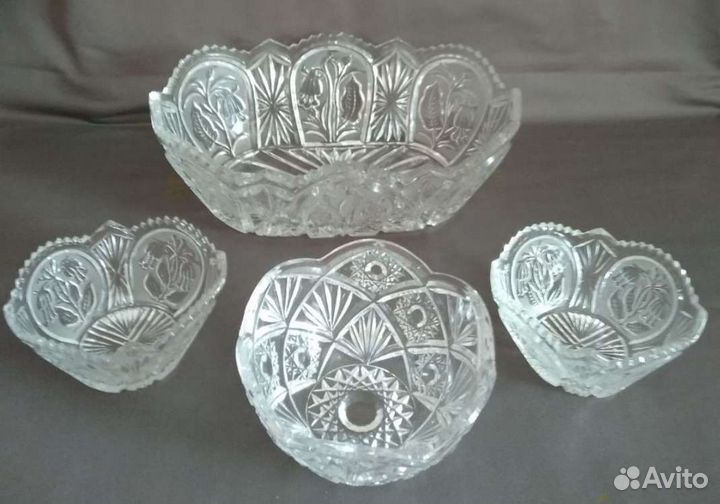 Хрустальные вазы новые 4 шт