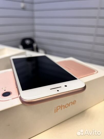 iPhone 7, 32 ГБ