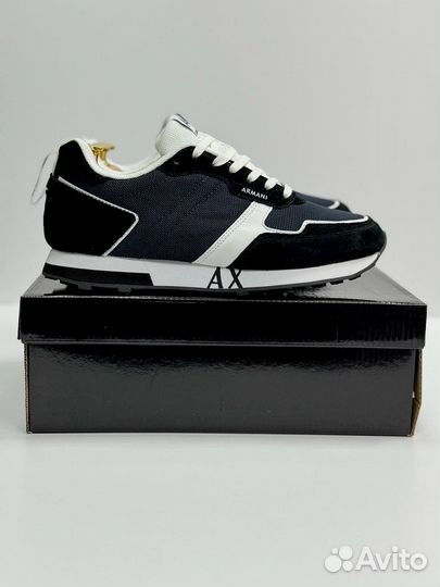 Кроссовки Armani хорошие