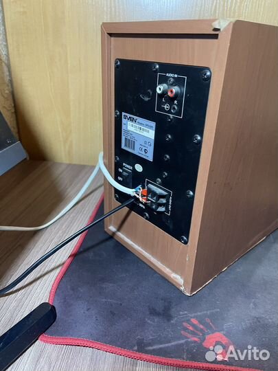 Сабвуфер sven SPS820 BBK 940s