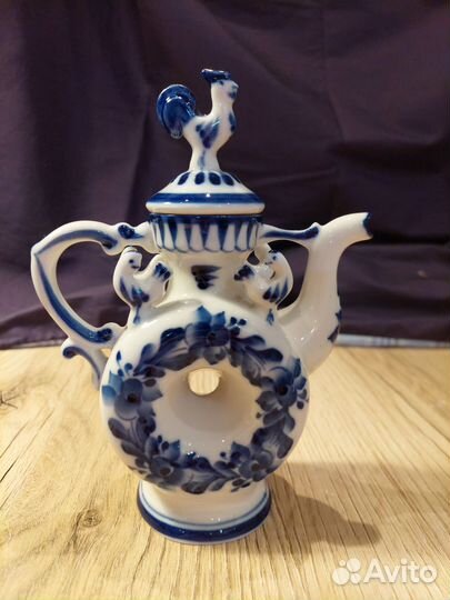 Сувениры. Керамика. Гжель