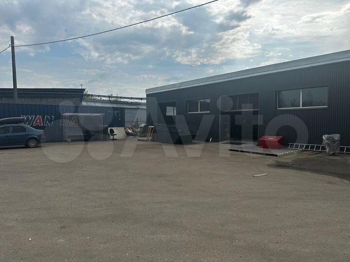 Производстводственное, складское здание 750 м²