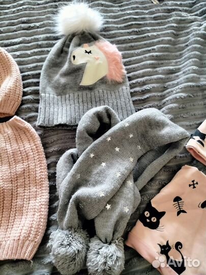 Комплект шапка и шарф, снуд для девочки