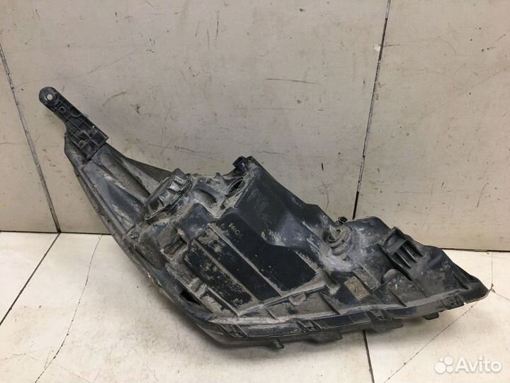 Фара левая Hyundai Solaris