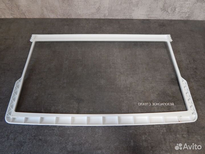 Полка стеклянная холодильника Zanussi ZRB434WO