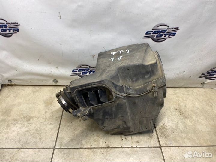 Корпус воздушного фильтра Ford Focus qqdb 2008