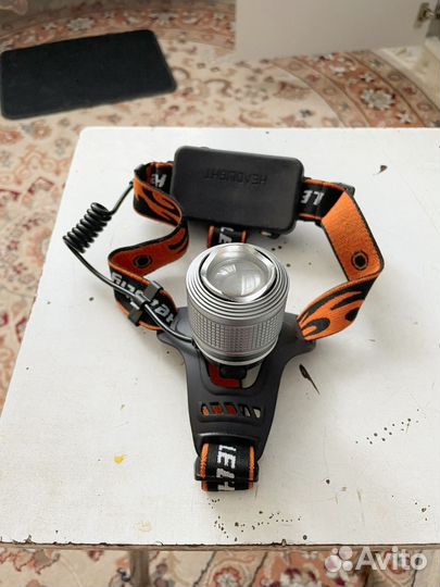 Налобный фонарь