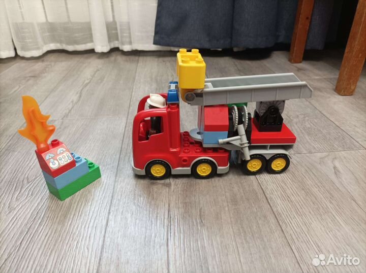 Машина пожарная лего дупло