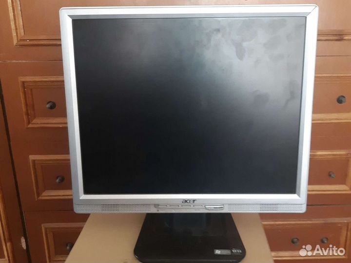 Монитор Acer 1717