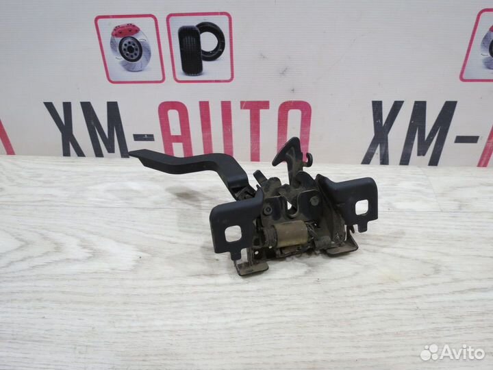 Замок капота Renault Sandero 2